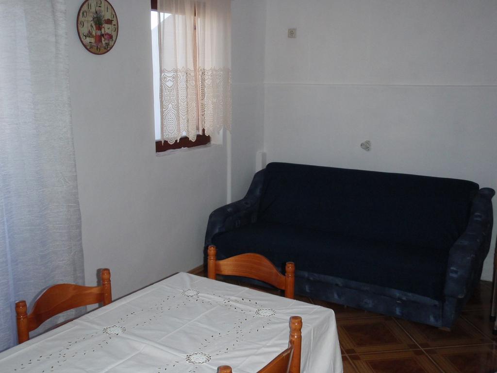 Apartments Ariana Pag Town Room photo